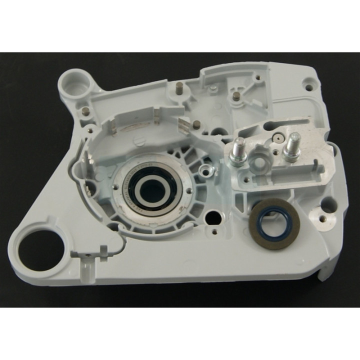 Demi-carter moteur (coté guide) pour tronçonneuse Stihl (11440202911)