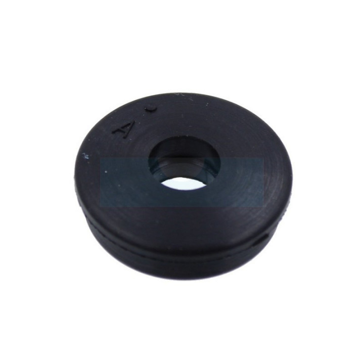 Passe tuyau pour moteur Zenoah (140085141)