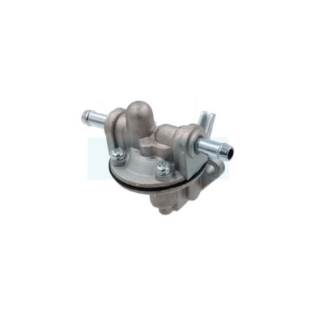 Pompe à carburant pour moteur / micro tracteur Kubota (15821-52030)