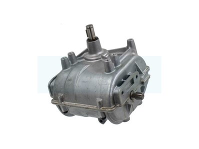Boîte de vitesse pour tracteur tondeuse Toro / Bob Cat / Scag (1-323500)