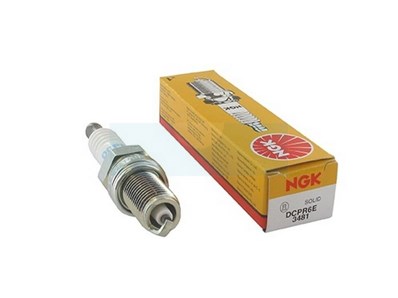 Bougie d'allumage NGK DCPR6E